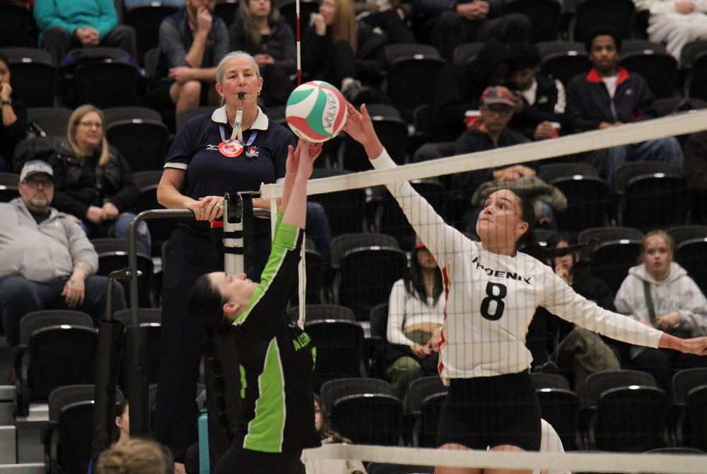 Emotional match brings 3-0 victory for Wolves women’s volleyball team